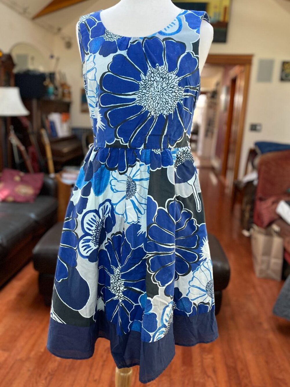 Modcloth Verve for Versailles fit & flare floral dress, size L